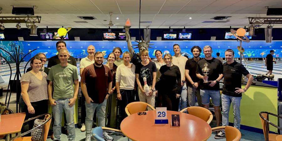 Azubi-Alltag mal anders: Ab auf die Bowlingbahn!